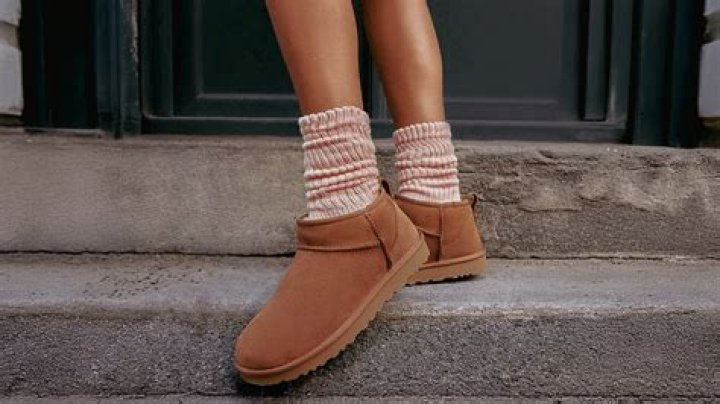 7 Best Dupes for Uggs, But Better for Your Feet