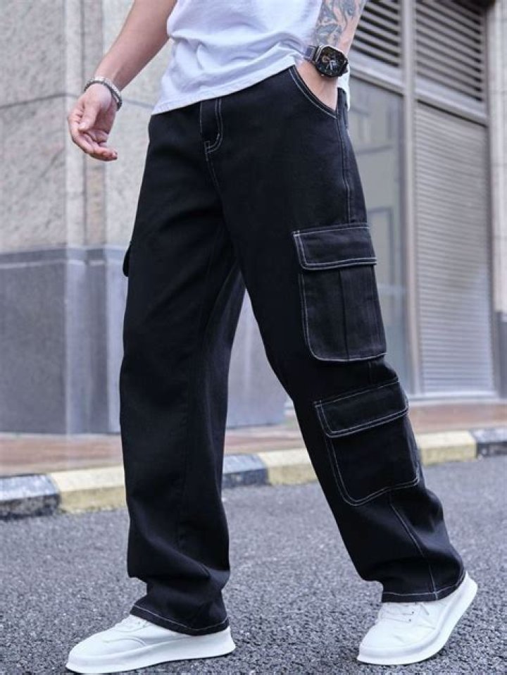 The Best, Most Trendy Cargo Jeans